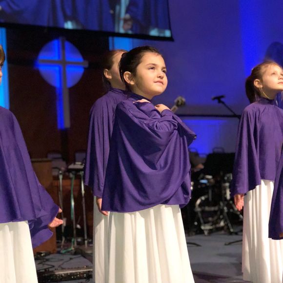 Meet your Posher, Ivy - Picture 1 of 1